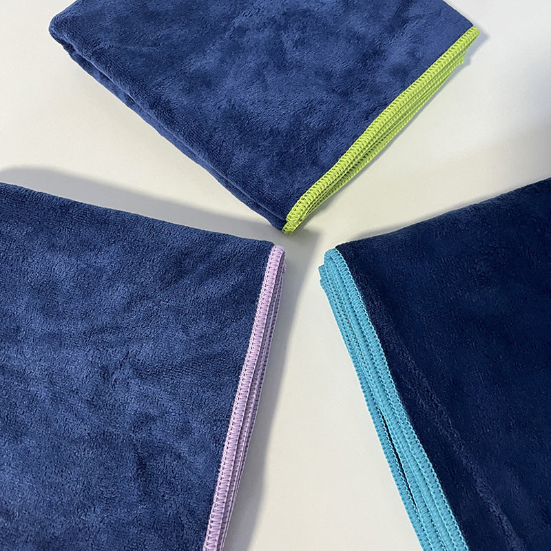Cross-border e-commerce hot-selling dog water-absorbing quick-drying bath towels are soft and thickened, and pet bath towels can be added with logo.